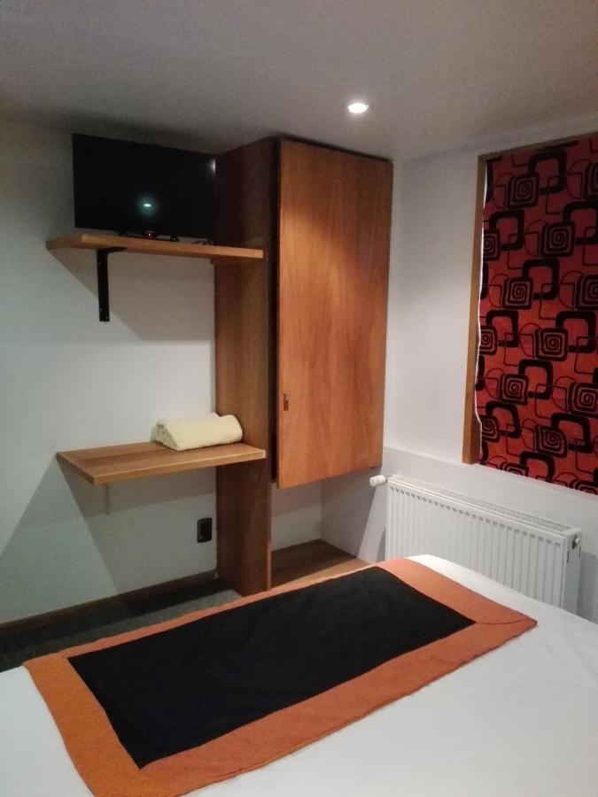 Almer Hostal Punta Arenas Zewnętrze zdjęcie