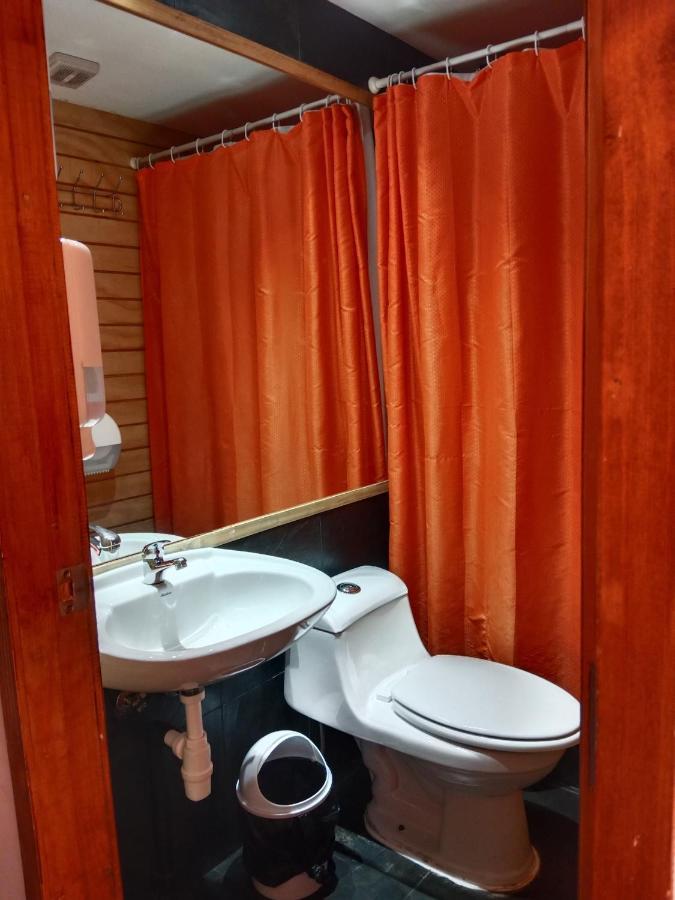 Almer Hostal Punta Arenas Zewnętrze zdjęcie